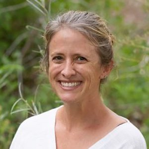 Lindsay Worth